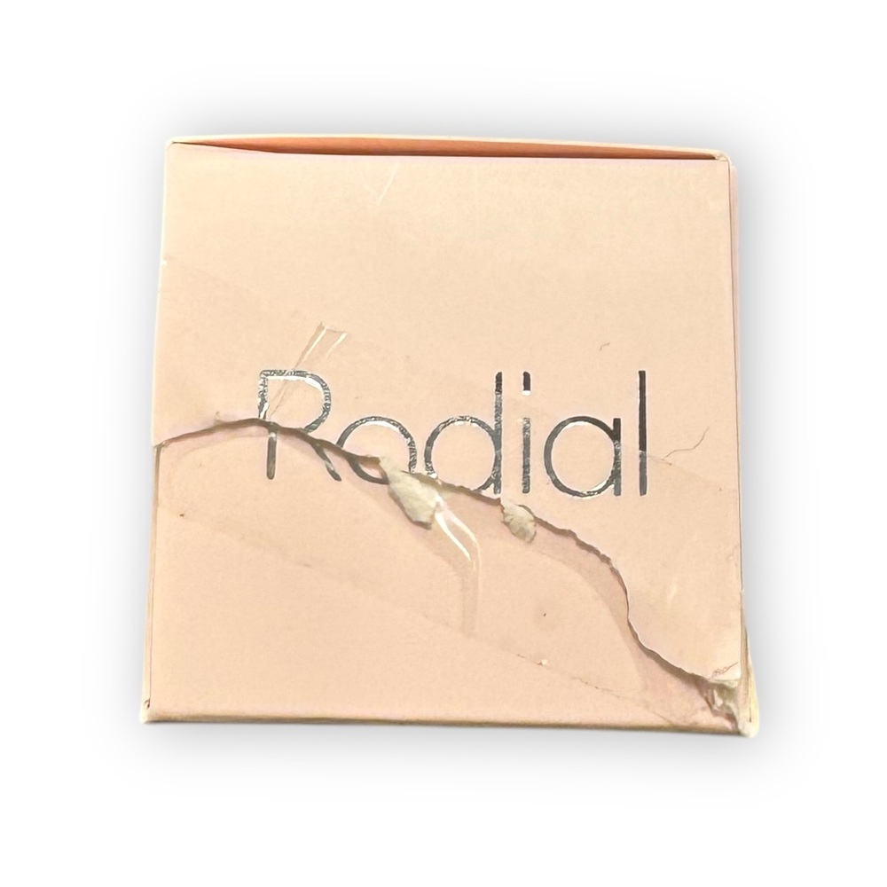 Salicylic Acid Gel Cleanser by Rodial - Picture 6 of 6